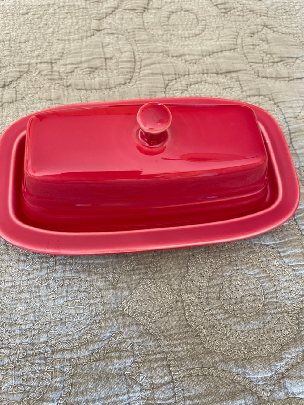 Fiesta-Homer Laughlin Scarlet Red Ceramic Covered Butter Dish-small nick in lid